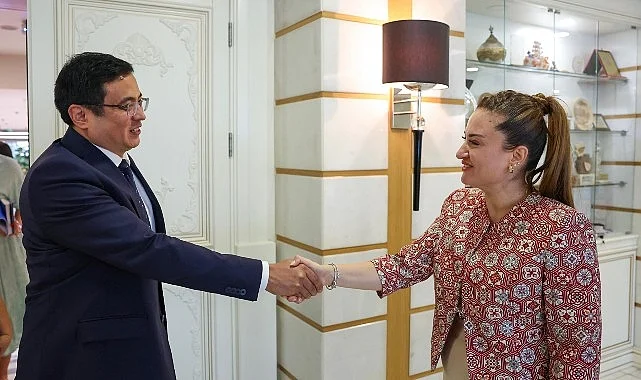 Kırgız Cumhuriyeti Antalya Başkonsolosu Başkan Vekili Özdemir’i ziyaret etti