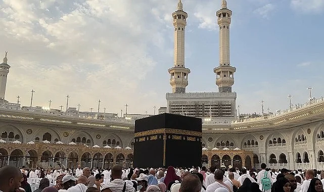 Konya Büyükşehir’in Umre Ödüllü Siyer Yarışması’nın İlk Kafilesi Kutsal Topraklardan Döndü