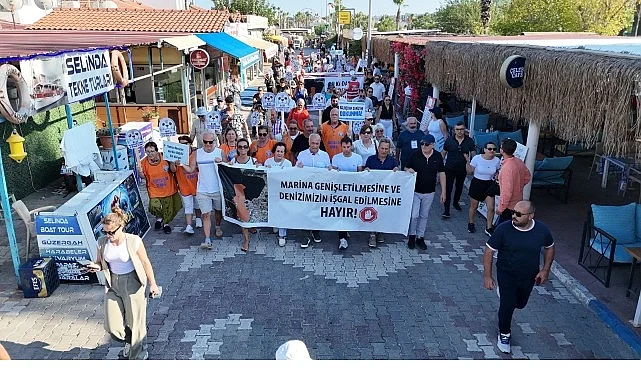 Sığacık’tan güçlü mesaj: “Deniz bizim, Sığacık hepimizin”