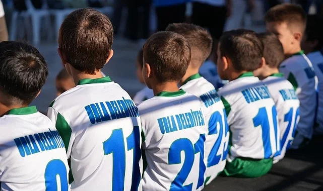 Urla’da çocuklar yaz atölyeleriyle hem eğlendi hem öğrendi