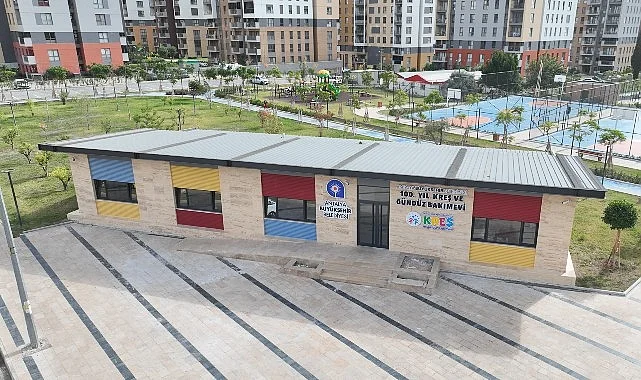 Antalya Büyükşehir Belediyesi öğrencilerin yanında