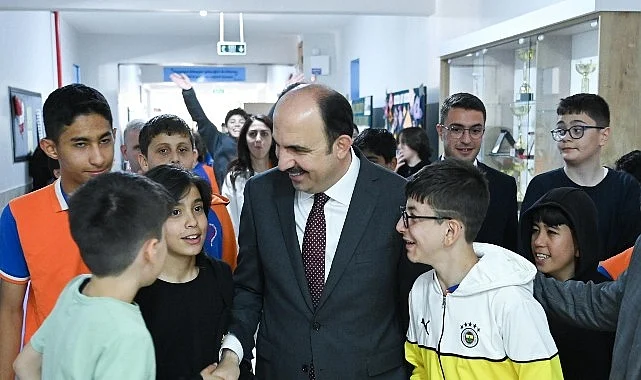 Başkan Altay: “Eğitim Desteklerimizle Bu Yıl da Öğrencilerimizin ve Ailelerimizin Yanındayız”