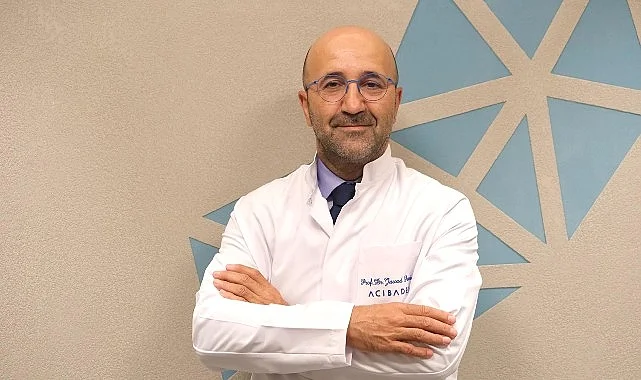 Diz ve Kalça Protezi Ameliyatını Ertelemeyin:   Geç Kalmak Tedaviyi Zorlaştırıyor