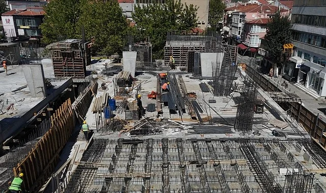 Katlı Otopark Hızla Yükseliyor