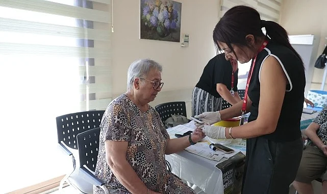 Konak’ın ‘İleri Yaş’ üyelerine ücretsiz sağlık taraması