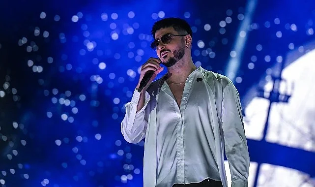 Semicenk ve ‘İki Kişilik Oyun’ ile fuarda sanat dolu gece