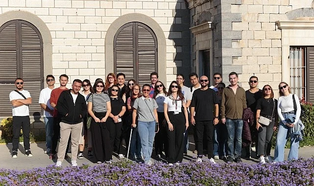 Konaklı gençler Yerel Tarih Gezisiyle Alsancak’ı keşfe çıktı